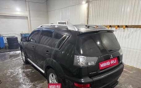 Mitsubishi Outlander III рестайлинг 3, 2010 год, 1 100 000 рублей, 2 фотография