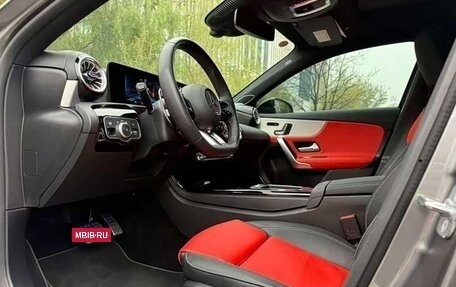 Mercedes-Benz A-Класс, 2023 год, 2 200 018 рублей, 8 фотография