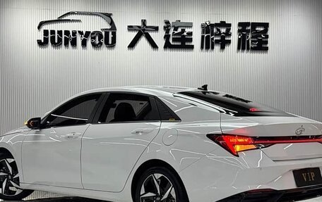 Hyundai Elantra, 2022 год, 1 320 000 рублей, 8 фотография