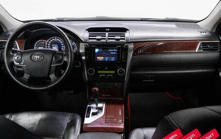 Toyota Camry, 2012 год, 1 399 000 рублей, 17 фотография