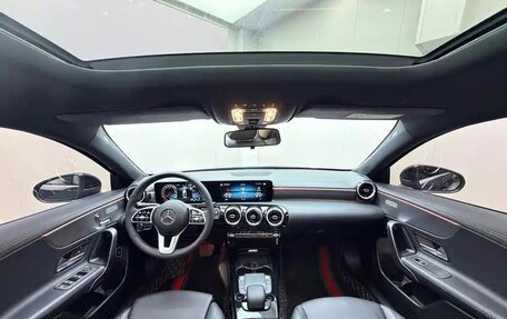 Mercedes-Benz A-Класс, 2023 год, 1 900 020 рублей, 17 фотография