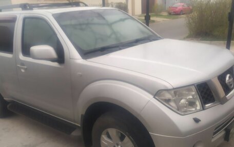 Nissan Pathfinder, 2007 год, 1 100 000 рублей, 1 фотография