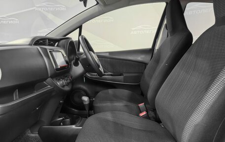 Toyota Vitz, 2018 год, 975 000 рублей, 15 фотография