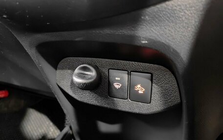 Toyota Vitz, 2018 год, 975 000 рублей, 21 фотография