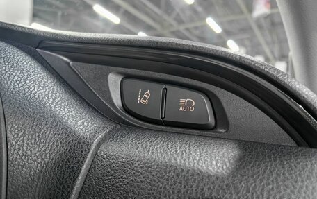 Toyota Vitz, 2018 год, 975 000 рублей, 23 фотография