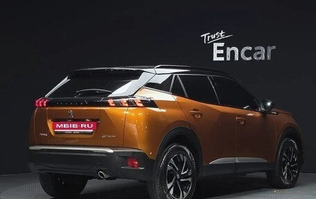 Peugeot 2008 II, 2021 год, 1 690 000 рублей, 2 фотография