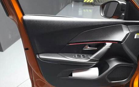 Peugeot 2008 II, 2021 год, 1 690 000 рублей, 13 фотография