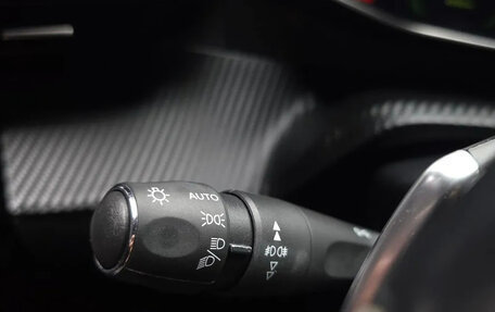 Peugeot 2008 II, 2021 год, 1 690 000 рублей, 27 фотография