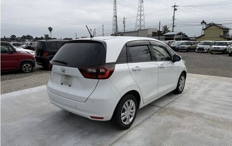 Honda Fit, 2021 год, 1 100 014 рублей, 6 фотография