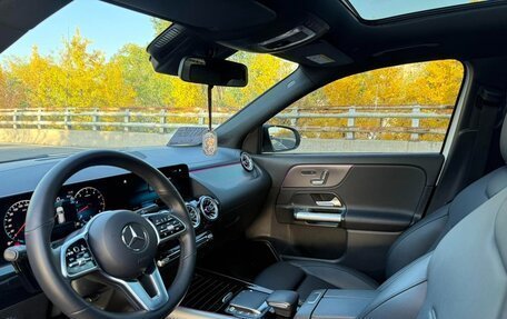 Mercedes-Benz GLA, 2022 год, 2 280 000 рублей, 10 фотография