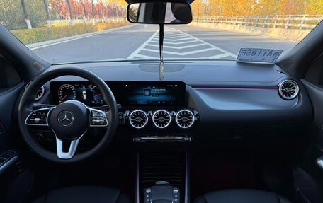 Mercedes-Benz GLA, 2022 год, 2 280 000 рублей, 13 фотография