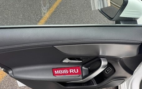 Mercedes-Benz A-Класс, 2023 год, 1 570 000 рублей, 12 фотография