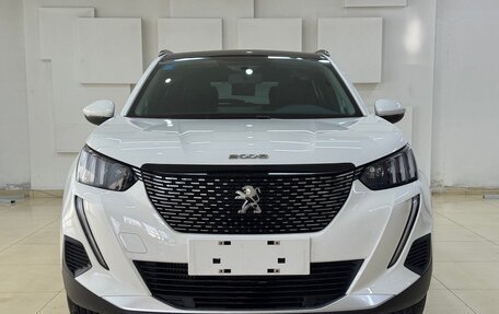 Peugeot 2008 II, 2022 год, 1 308 000 рублей, 2 фотография