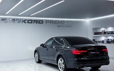 Audi A4, 2019 год, 1 900 000 рублей, 32 фотография