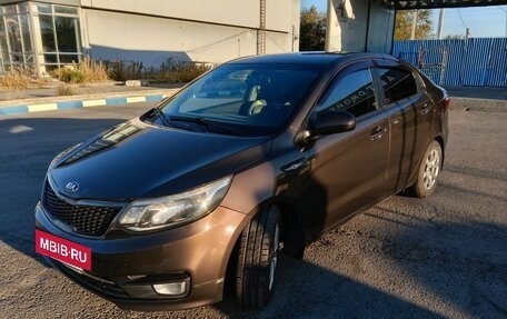 KIA Rio III рестайлинг, 2015 год, 1 000 000 рублей, 6 фотография