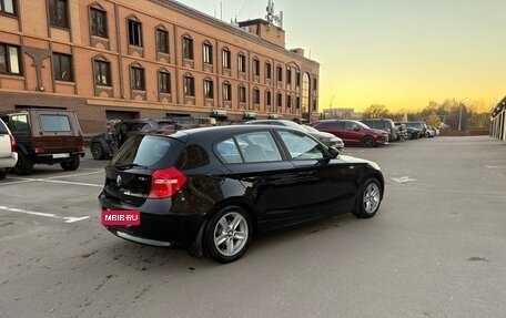 BMW 1 серия, 2011 год, 900 000 рублей, 4 фотография