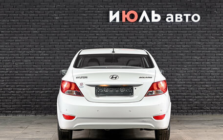 Hyundai Solaris II рестайлинг, 2012 год, 770 000 рублей, 2 фотография