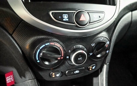 Hyundai Solaris II рестайлинг, 2012 год, 770 000 рублей, 8 фотография