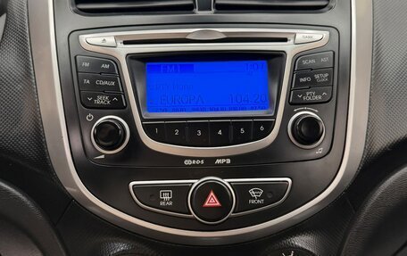 Hyundai Solaris II рестайлинг, 2011 год, 1 149 999 рублей, 17 фотография