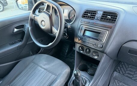 Volkswagen Polo VI (EU Market), 2017 год, 849 000 рублей, 3 фотография