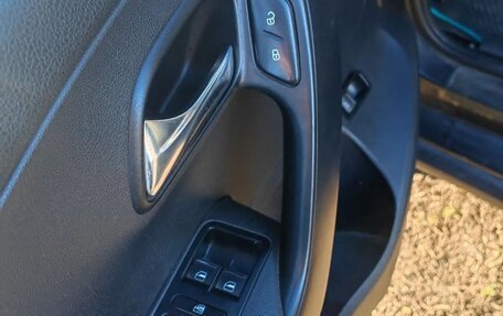 Volkswagen Polo VI (EU Market), 2011 год, 600 000 рублей, 13 фотография