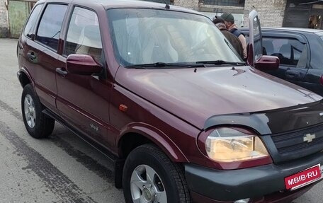 Chevrolet Niva I рестайлинг, 2004 год, 450 000 рублей, 5 фотография