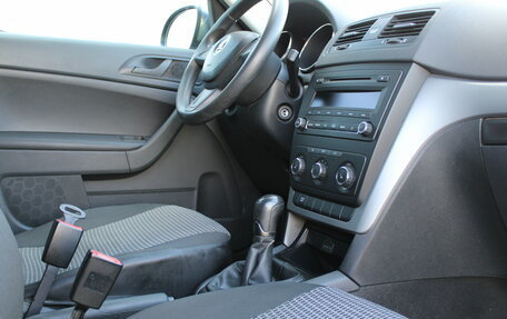 Skoda Yeti I рестайлинг, 2015 год, 949 000 рублей, 18 фотография