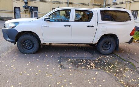 Toyota Hilux VIII, 2017 год, 1 900 000 рублей, 1 фотография