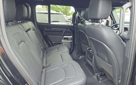 Land Rover Defender II, 2024 год, 8 100 000 рублей, 12 фотография