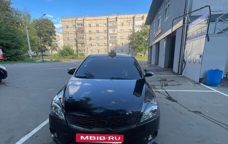 KIA cee'd I рестайлинг, 2010 год, 800 000 рублей, 2 фотография