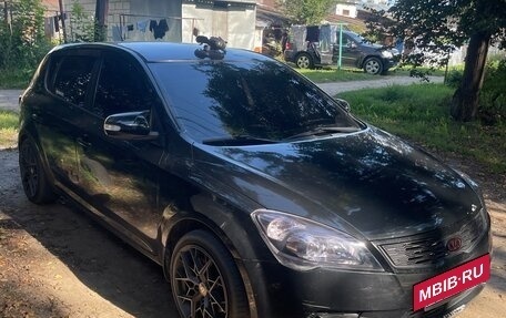 KIA cee'd I рестайлинг, 2010 год, 800 000 рублей, 17 фотография