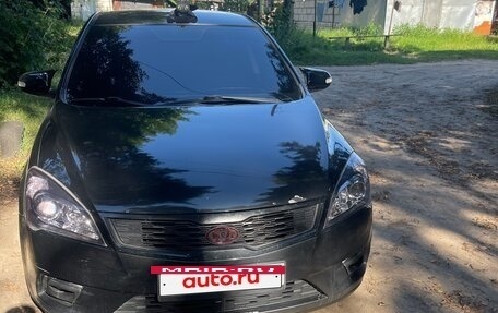 KIA cee'd I рестайлинг, 2010 год, 800 000 рублей, 16 фотография