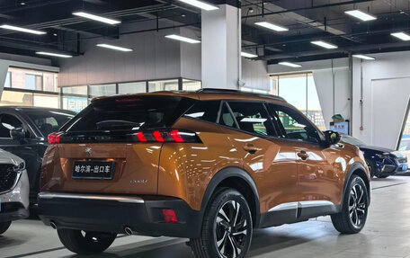 Peugeot 2008 II, 2023 год, 1 350 000 рублей, 6 фотография