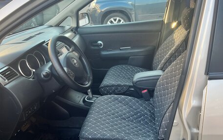 Nissan Tiida, 2010 год, 695 000 рублей, 5 фотография