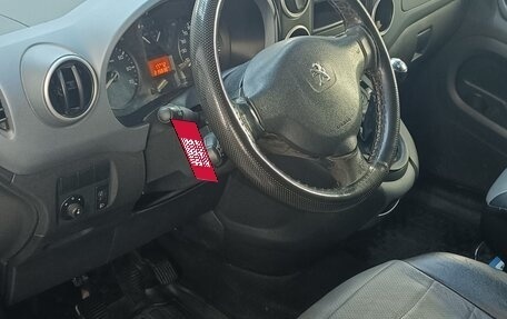 Peugeot Partner II рестайлинг 2, 2012 год, 410 000 рублей, 7 фотография