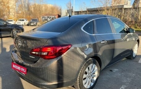 Opel Astra J, 2013 год, 860 000 рублей, 5 фотография