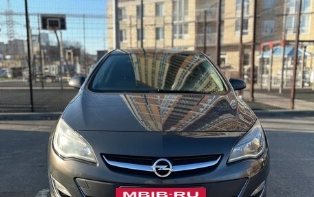 Opel Astra J, 2013 год, 860 000 рублей, 14 фотография