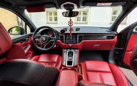Porsche Macan I рестайлинг, 2015 год, 2 378 000 рублей, 8 фотография