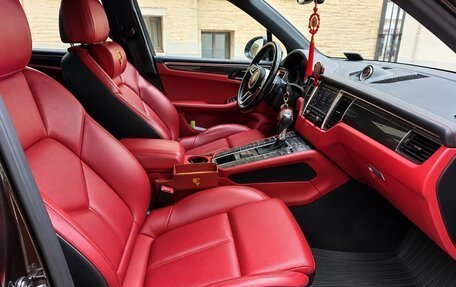Porsche Macan I рестайлинг, 2015 год, 2 378 000 рублей, 9 фотография