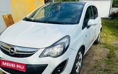 Opel Corsa D рестайлинг _i, 2011 год, 600 000 рублей, 2 фотография
