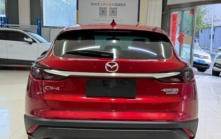 Mazda CX-4, 2023 год, 1 740 000 рублей, 5 фотография