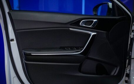 KIA cee'd III, 2019 год, 1 550 000 рублей, 15 фотография
