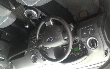 Ford Fusion I, 2006 год, 300 000 рублей, 4 фотография