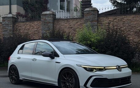 Volkswagen Golf VIII, 2022 год, 2 281 000 рублей, 2 фотография