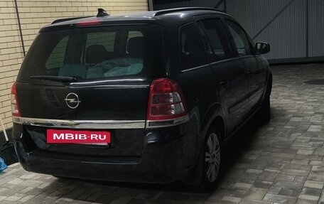 Opel Zafira B, 2011 год, 935 000 рублей, 6 фотография