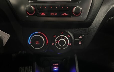KIA Rio III рестайлинг, 2012 год, 710 000 рублей, 15 фотография