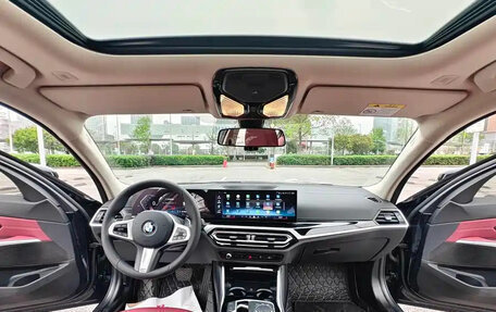 BMW 3 серия, 2023 год, 2 950 555 рублей, 10 фотография