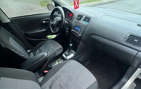 Volkswagen Polo VI (EU Market), 2010 год, 530 000 рублей, 4 фотография