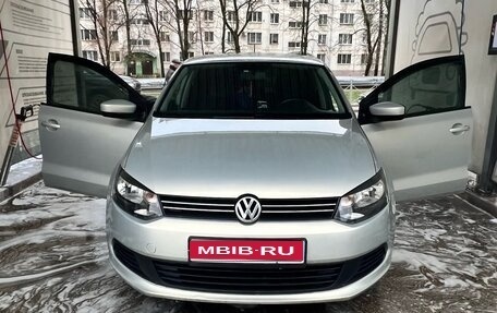 Volkswagen Polo VI (EU Market), 2010 год, 530 000 рублей, 1 фотография