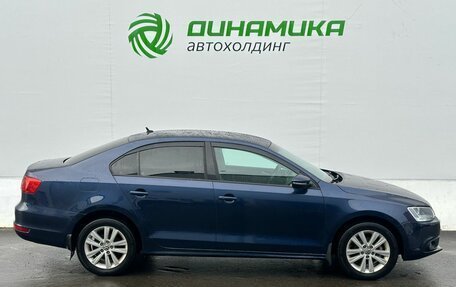 Volkswagen Jetta VII, 2011 год, 695 000 рублей, 4 фотография